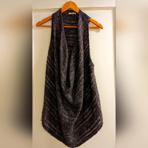 LAmade unique sleeveless sweater - Picture 1 of 6